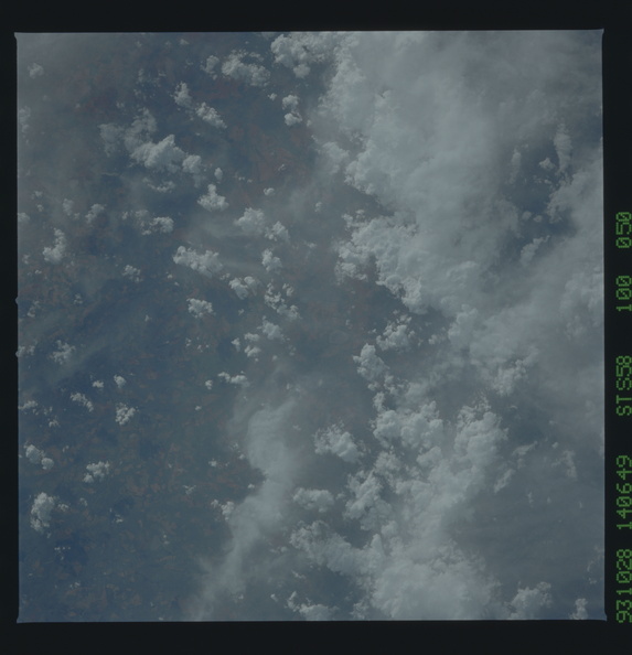 STS058-100-050.jpg