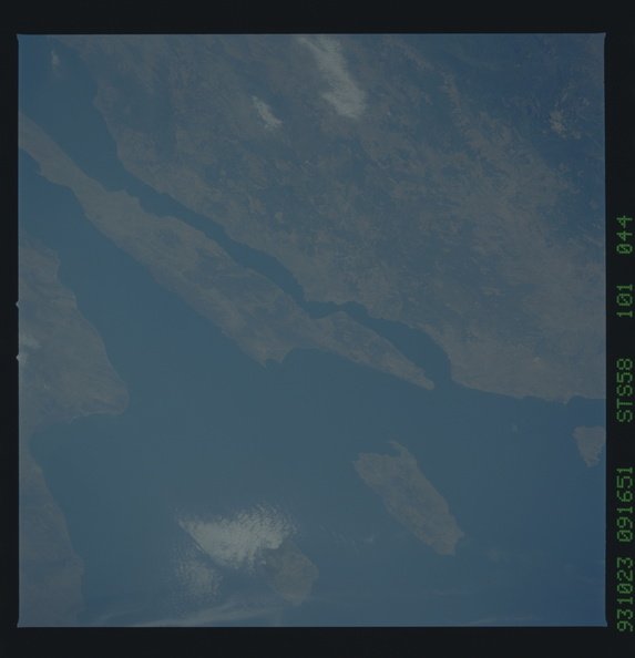 STS058-101-044.jpg