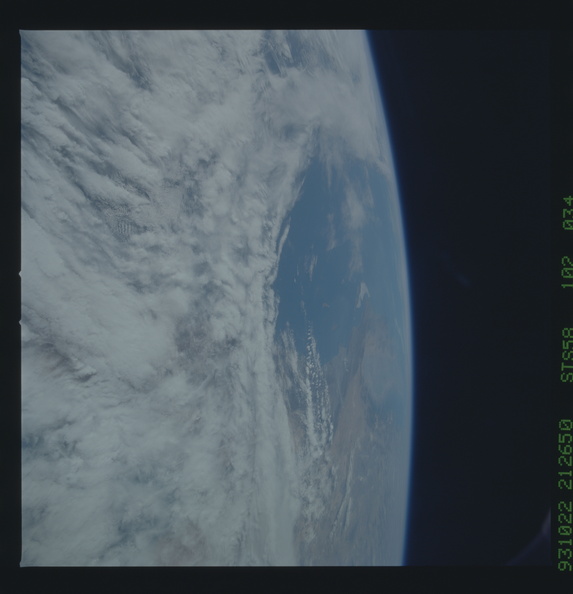 STS058-102-034.jpg