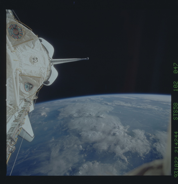 STS058-102-047.jpg