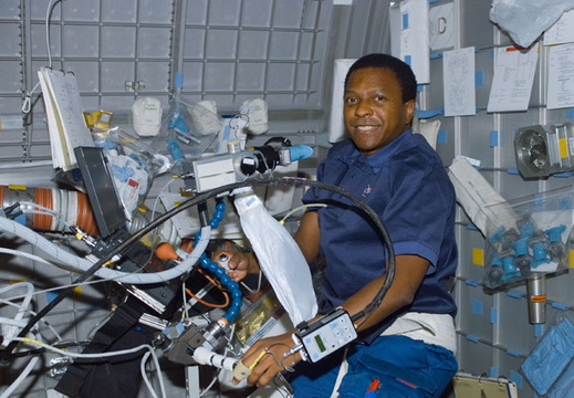 STS107-E-05062