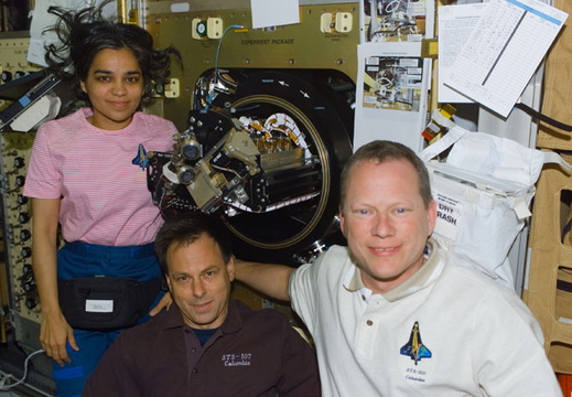 STS107-E-05842