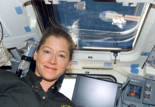 STS112-E-05861