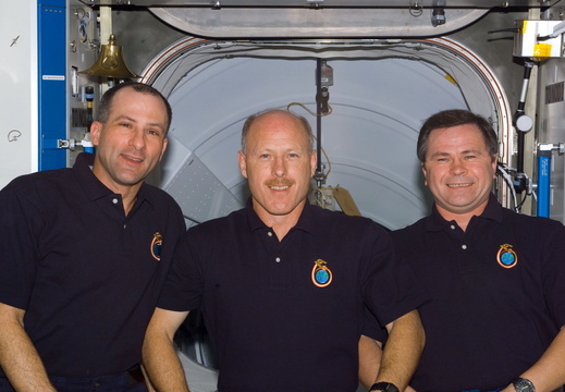 STS113-E-05244