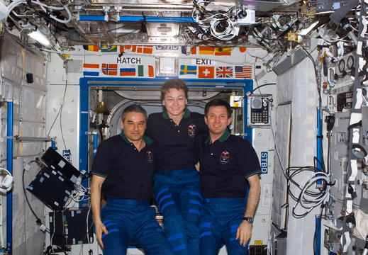STS113-E-05249