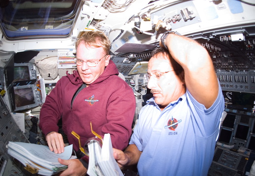 STS114-E-05320