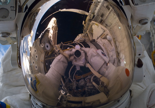 STS114-E-05994