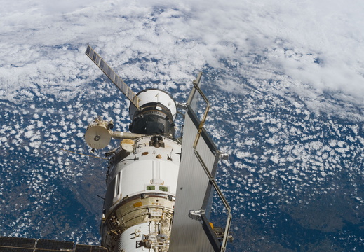 STS114-E-06197