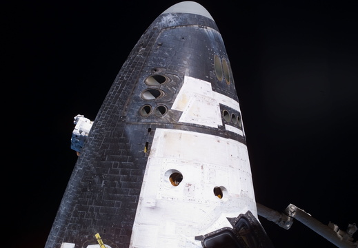 STS114-E-06210