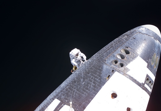 STS114-E-06219