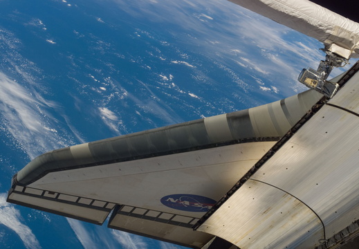 STS114-E-06227