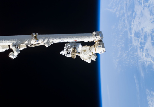 STS114-E-06269