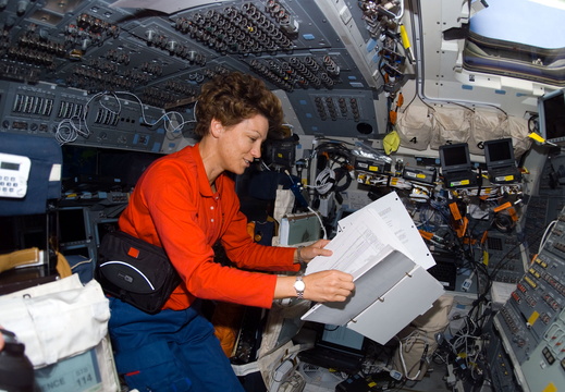 STS114-E-06979