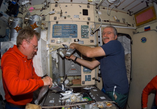 STS114-E-07010