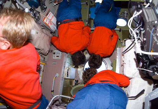 STS114-E-07026