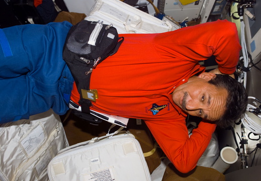 STS114-E-07043