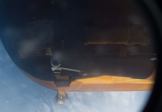 STS115-E-05028