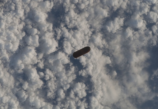 STS115-E-05087