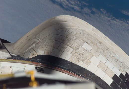 STS115-E-05110