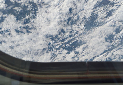 STS115-E-05303