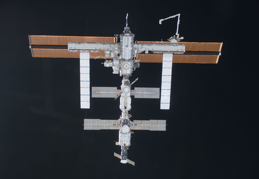 STS115-E-05503