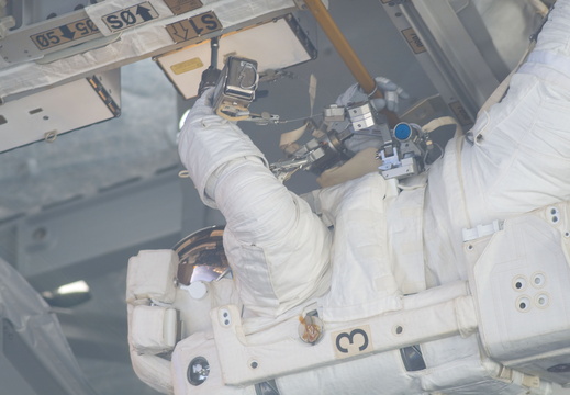 STS115-E-06239