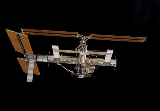 STS115-E-06707