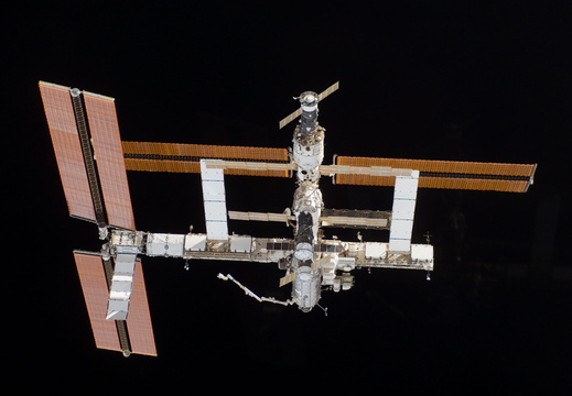 STS115-E-06713