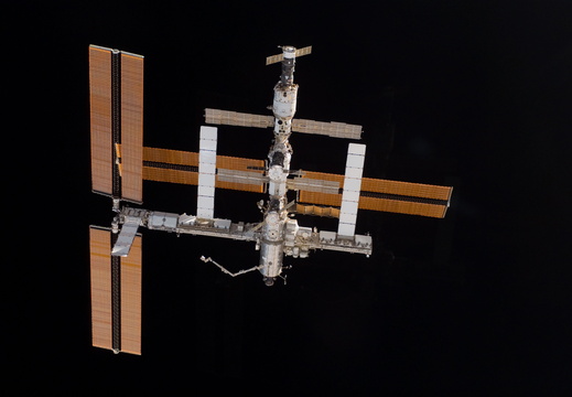 STS115-E-06718