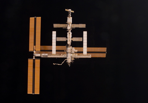 STS115-E-06726