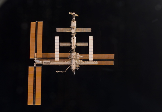 STS115-E-06728