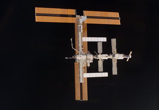 STS115-E-06732