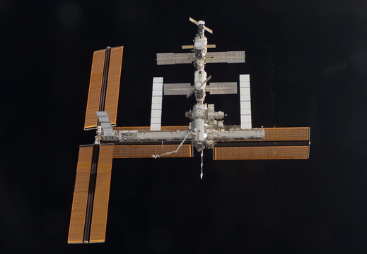 STS115-E-06739
