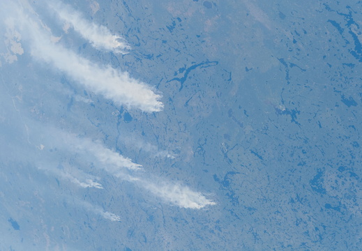 STS115-E-07687