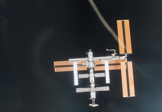 STS116-E-05522