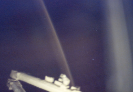 STS116-E-06347
