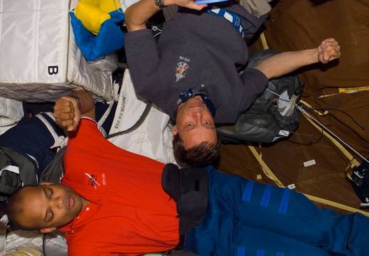 STS116-E-06506