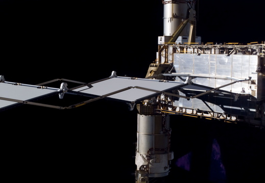 STS116-E-06732