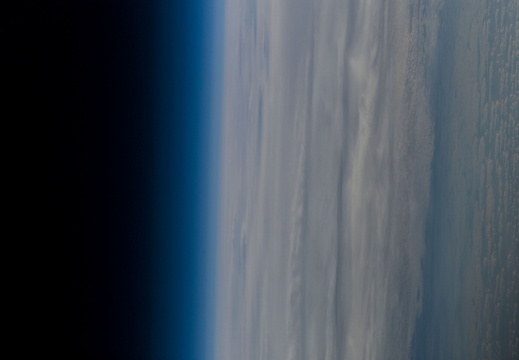 STS116-E-06796
