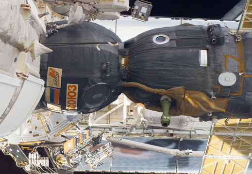 STS116-E-07024