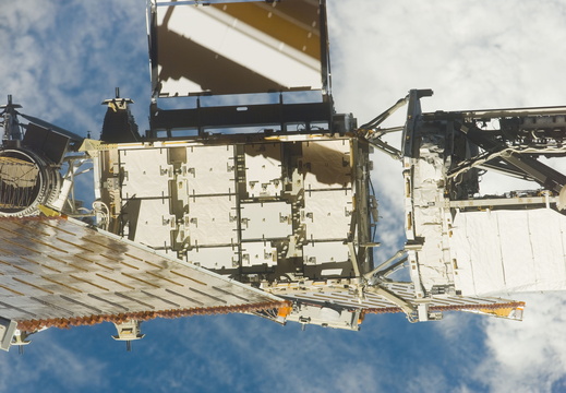 STS116-E-07127