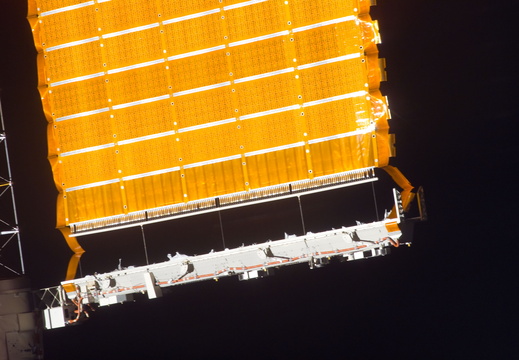 STS116-E-07503