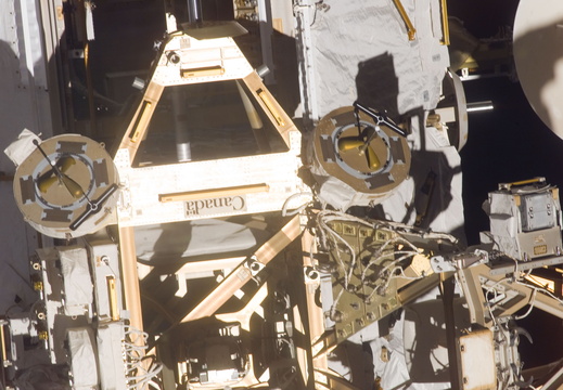 STS116-E-07535