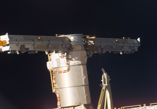 STS116-E-07546