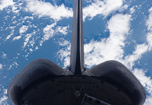 STS116-E-07628