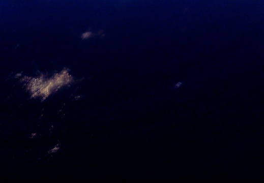 STS116-E-08051