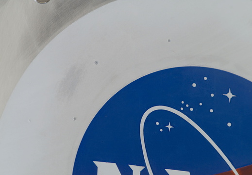STS116-E-08197