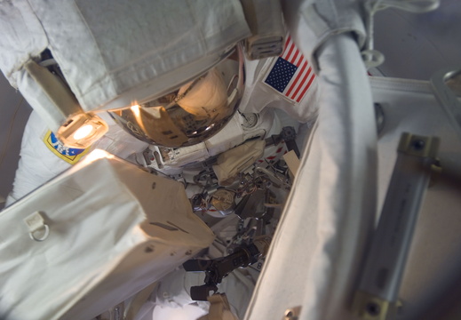 STS117-E-07220