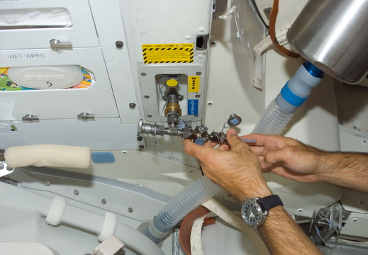 STS117-E-07910