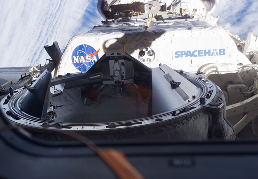 STS118-E-05528